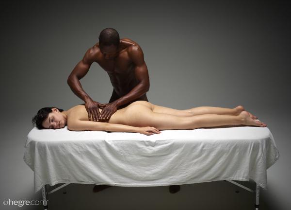 Massaggio erotico profondo di Ariel e Mike #6